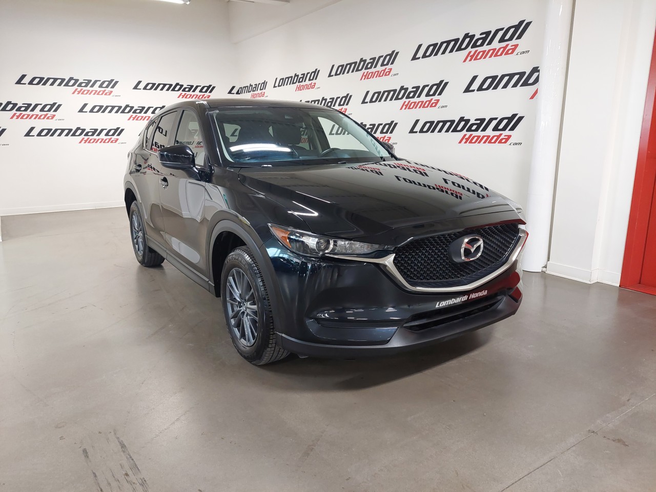 2021 Mazda CX-5 GX Image principale