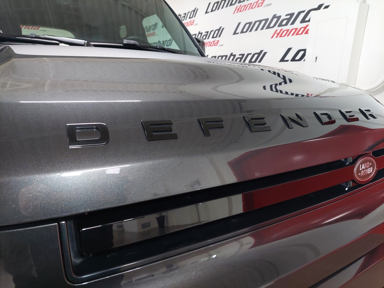 2023 Land Rover Defender 110 P400 X-Dynamic SE Carpathian Grey Image principale