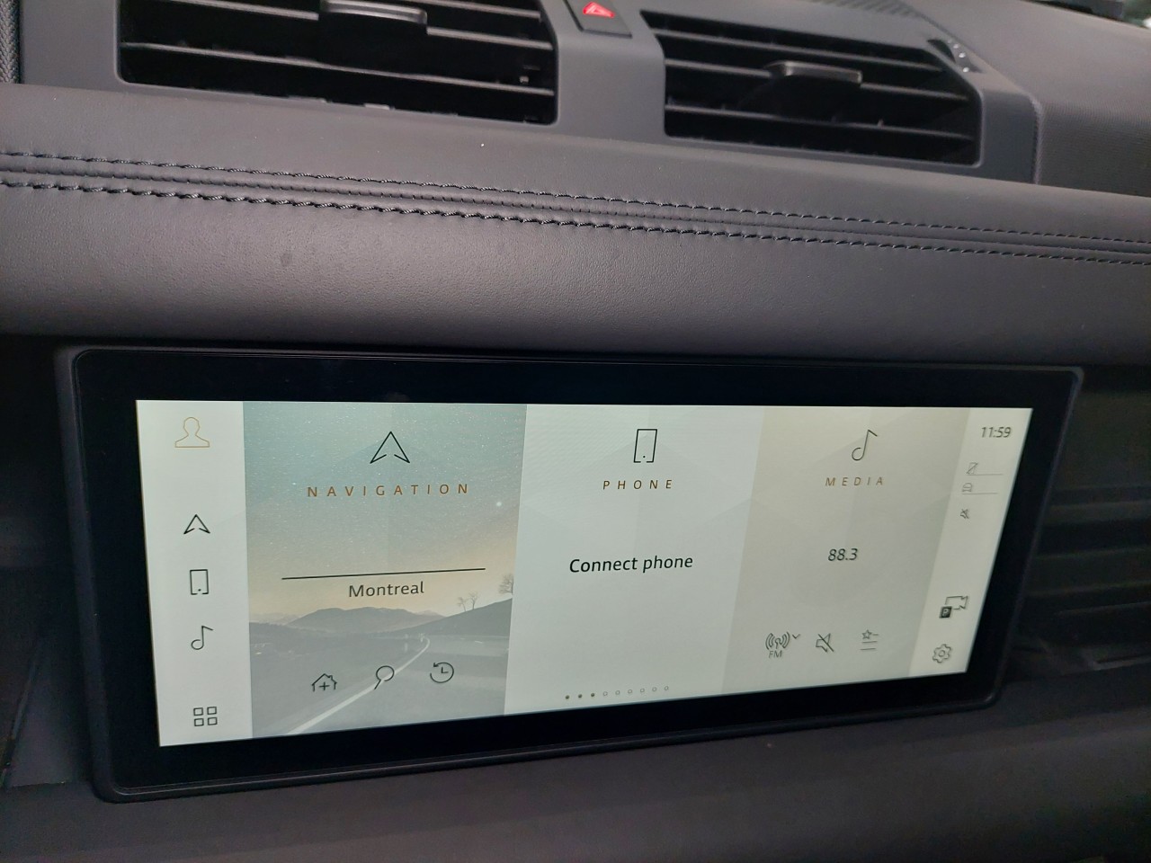2023 Land Rover Defender 110 P400 X-Dynamic SE Carpathian Grey Main Image