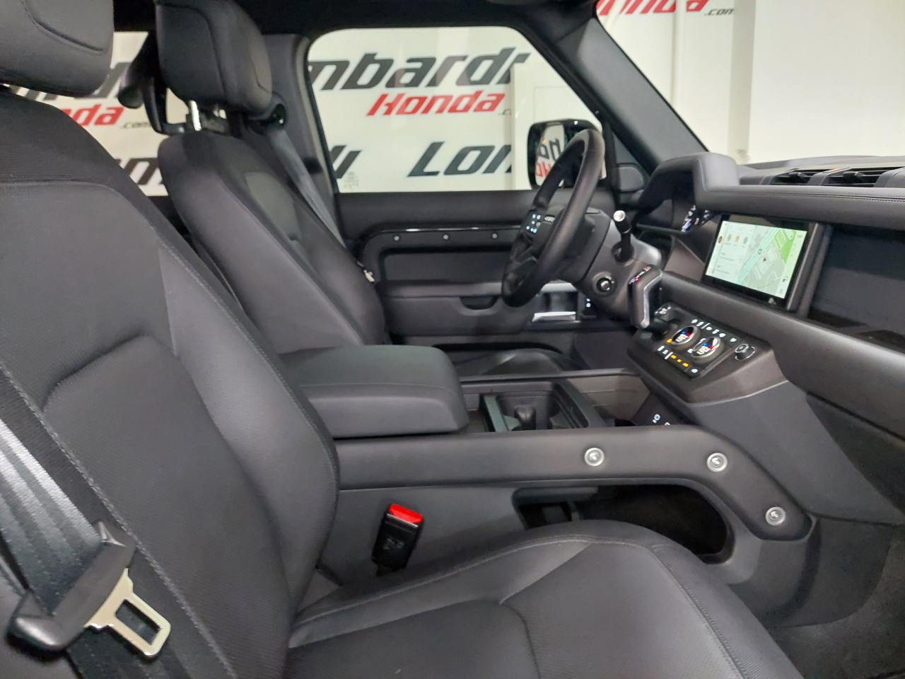 2023 Land Rover Defender 110 P400 X-Dynamic SE Carpathian Grey Main Image