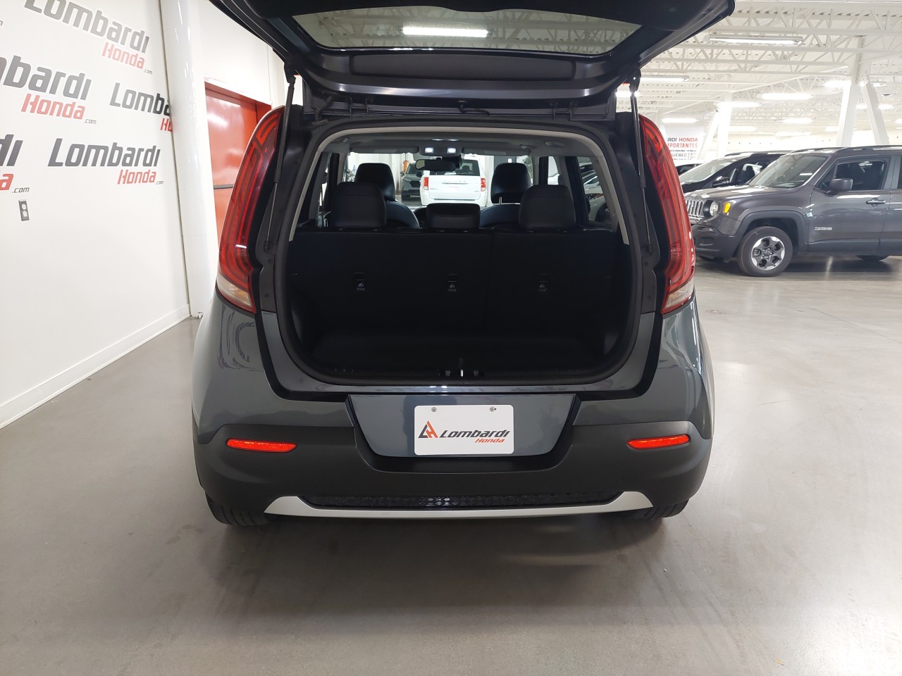 2020 Kia Soul EX Main Image