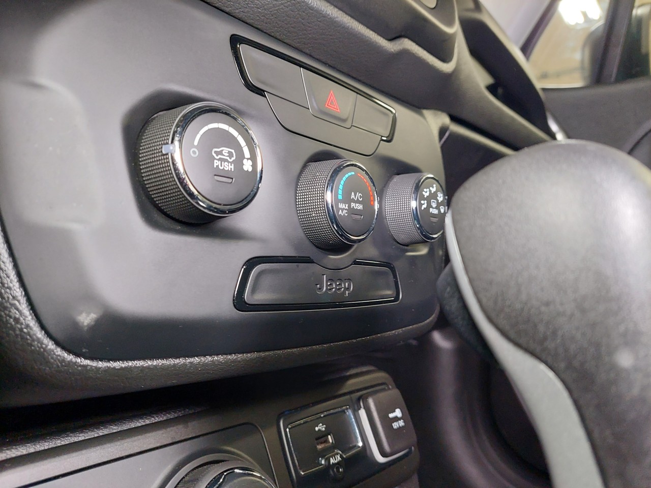 2018 Jeep Renegade Sport Main Image