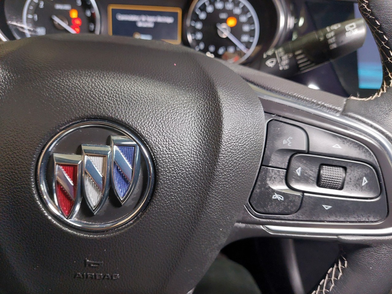 2021 Buick Encore GX Select Main Image