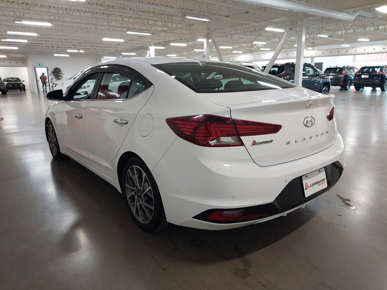 2020 Hyundai Elantra Ultimate Main Image