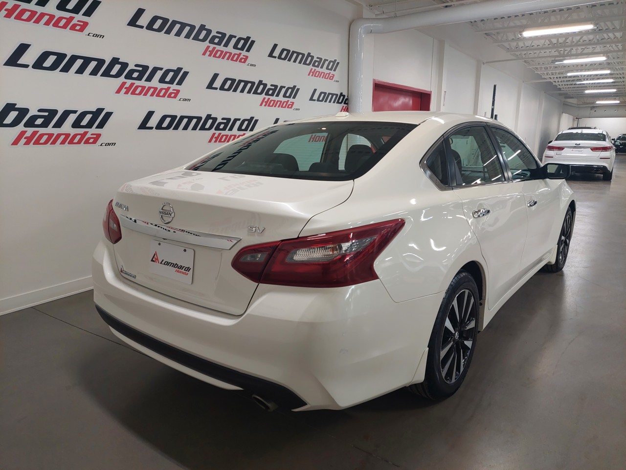 2018 Nissan Altima 2.5 Main Image