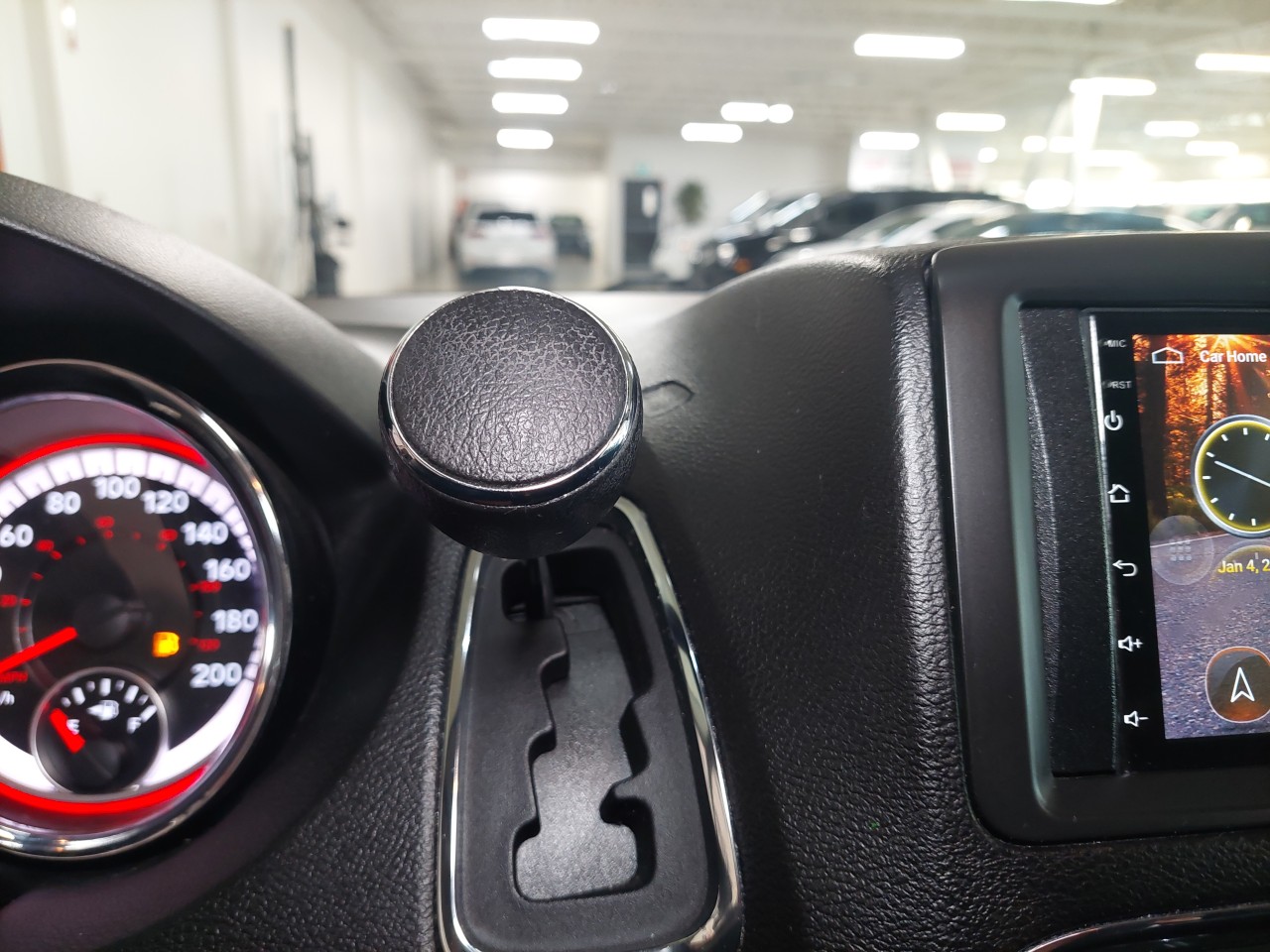 2019 Dodge Grand Caravan SXT Main Image