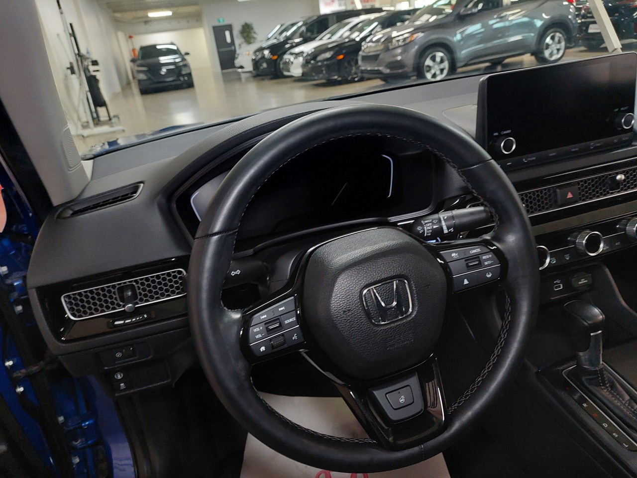 2022 Honda Civic EX Main Image