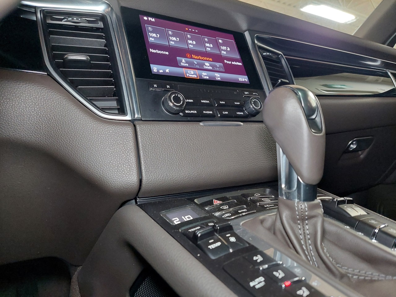 2018 Porsche Macan S Main Image