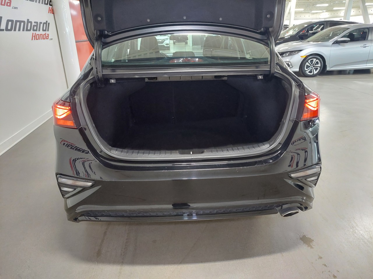 2019 Kia Forte EX Main Image