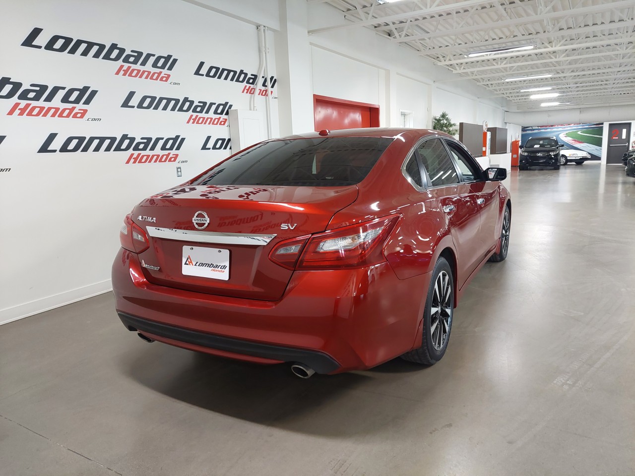 2018 Nissan Altima 2.5 Main Image