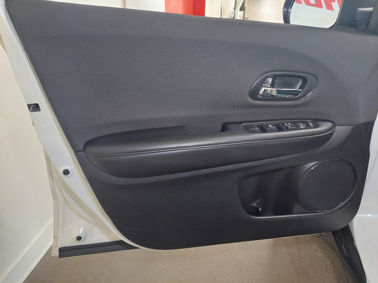 2019 Honda HR-V LX Main Image