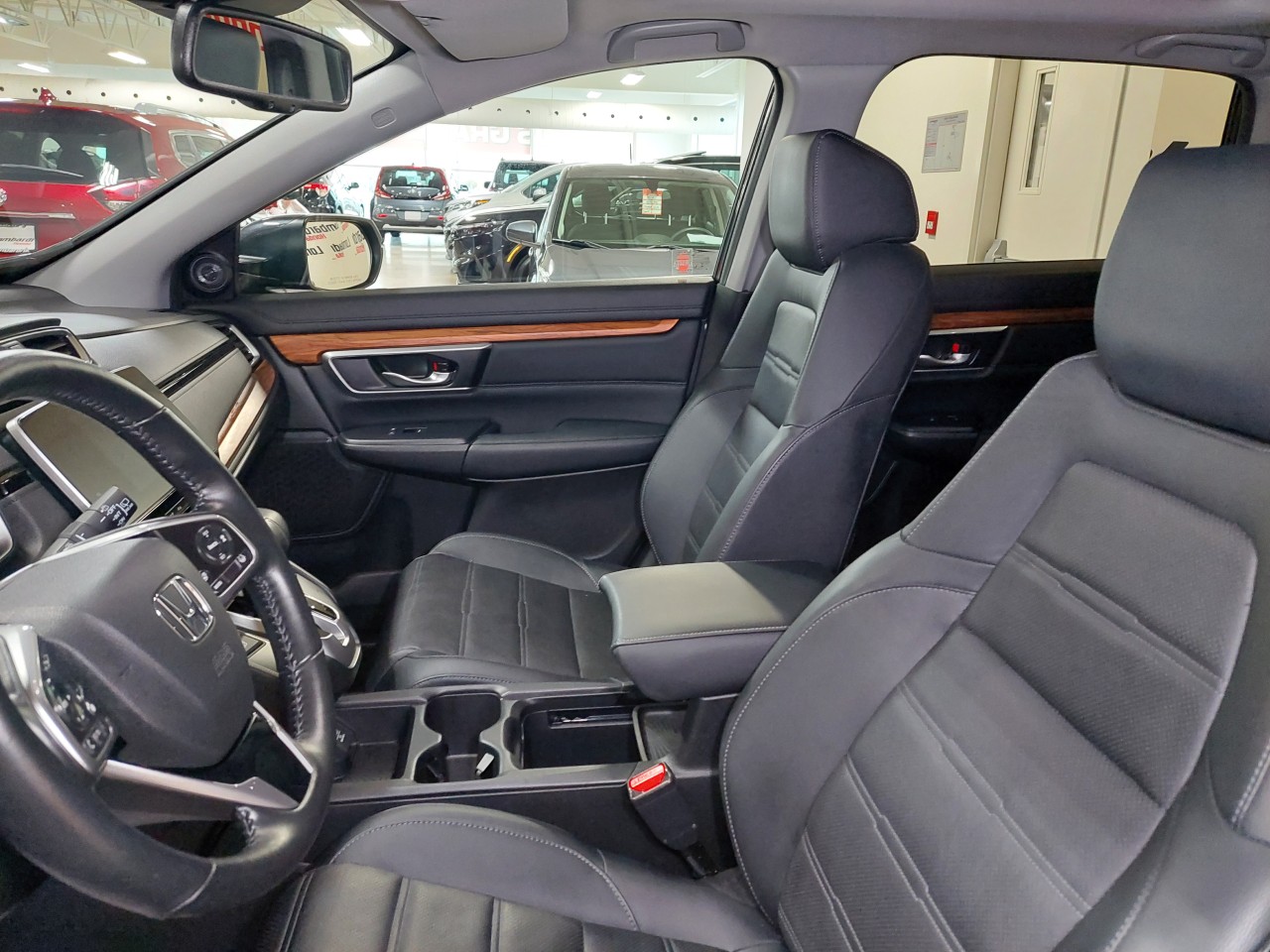 2019 Honda CR-V Touring Main Image