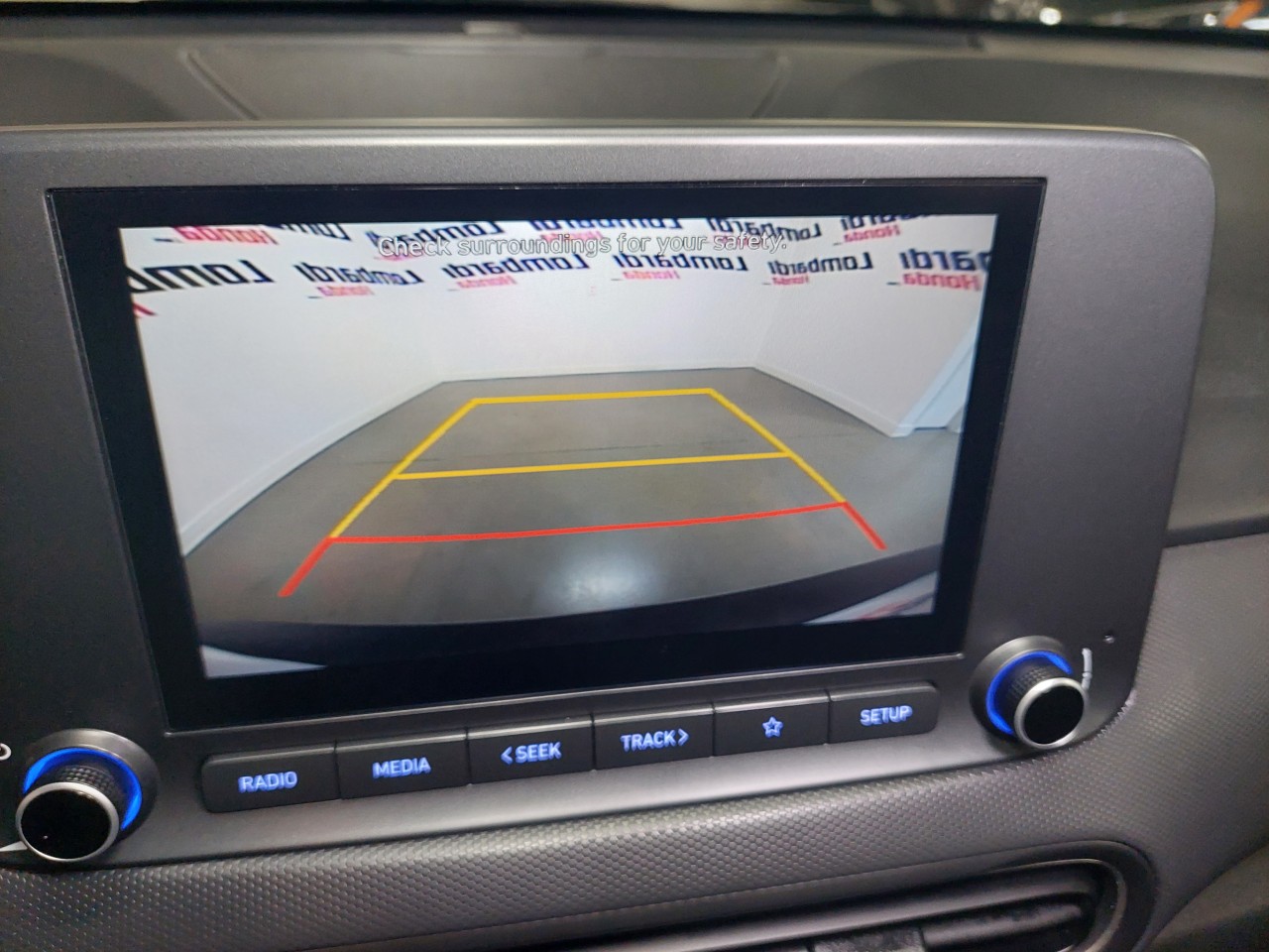 2022 Hyundai Kona Preferred Main Image