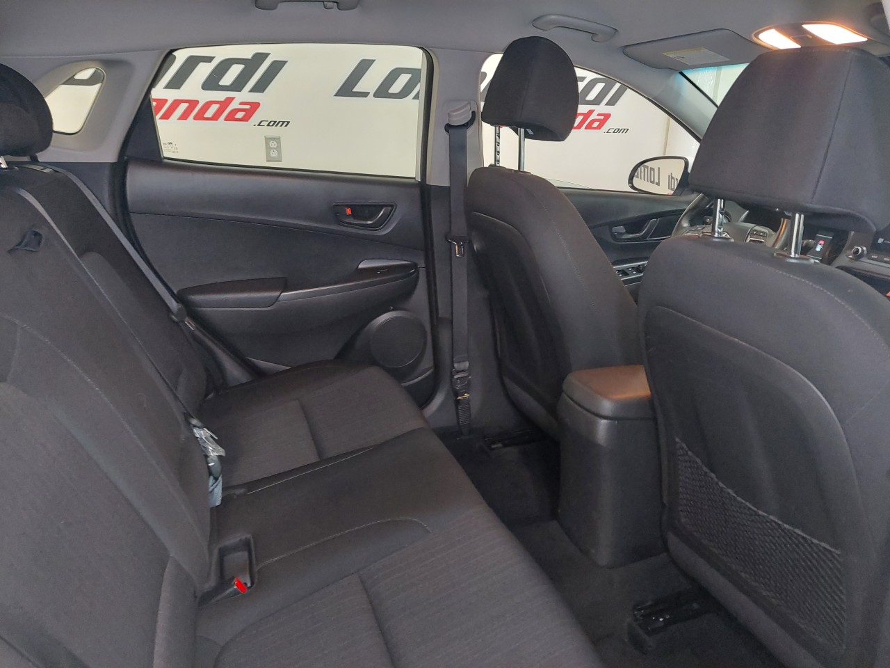 2022 Hyundai Kona Preferred Main Image