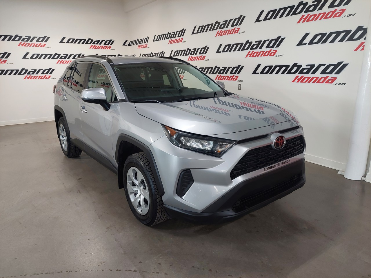 2021 Toyota RAV4 LE Main Image