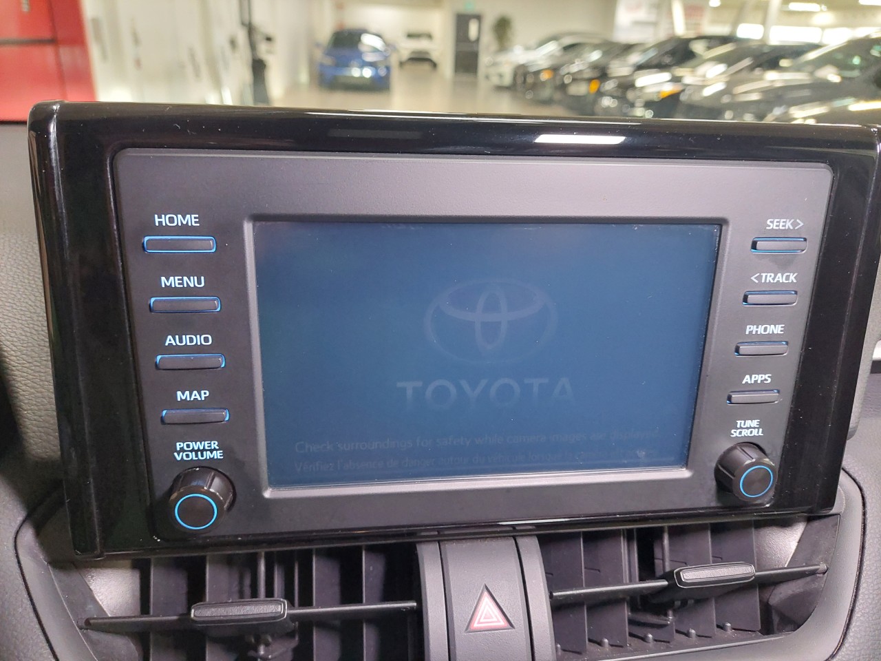 2021 Toyota RAV4 LE Main Image