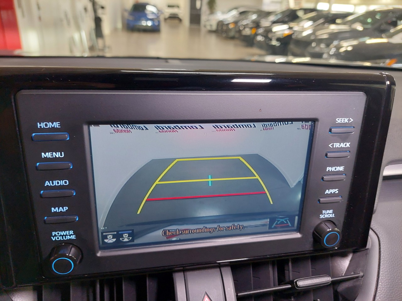 2021 Toyota RAV4 LE Main Image