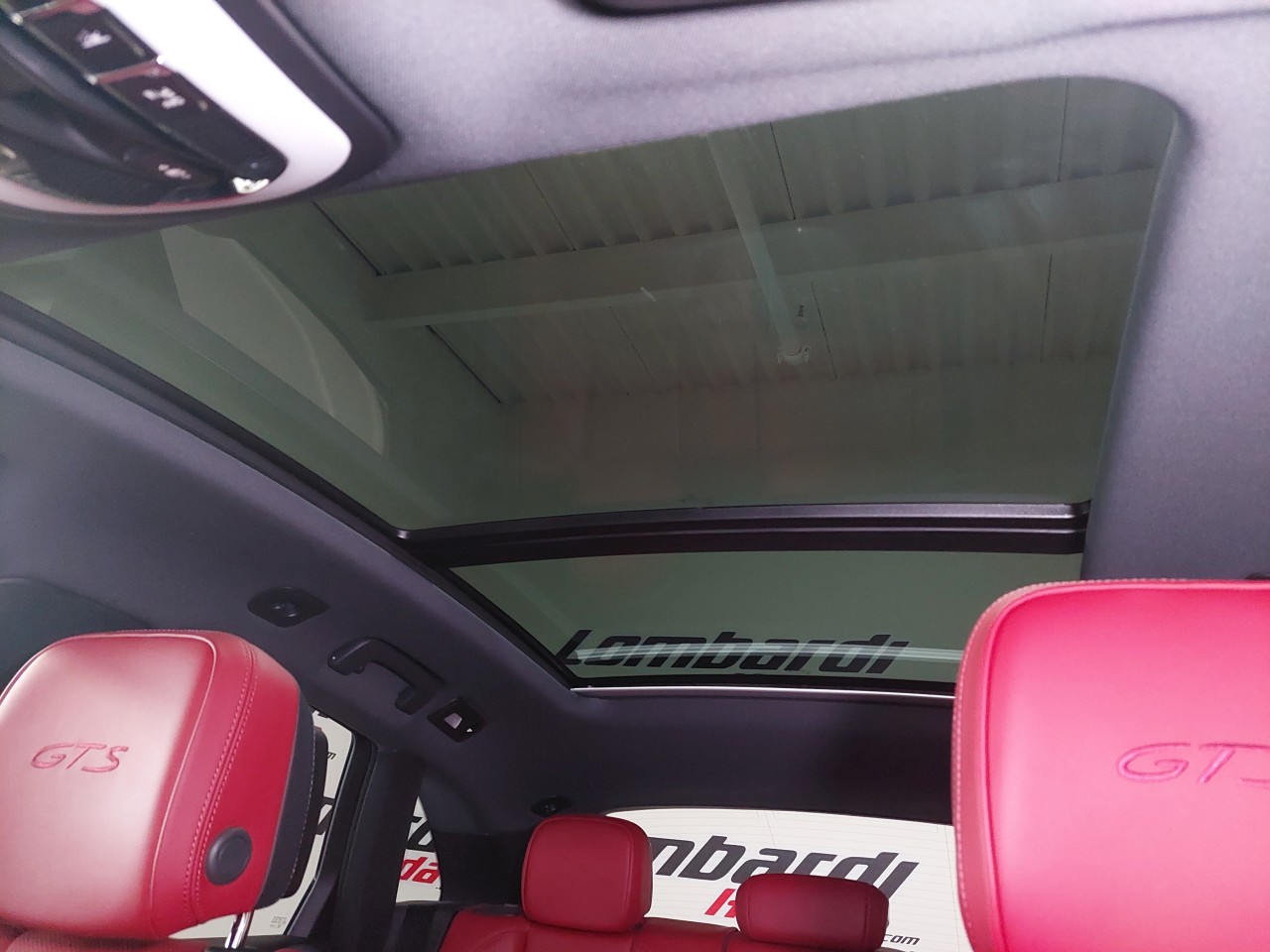 2024 Porsche Macan GTS Main Image
