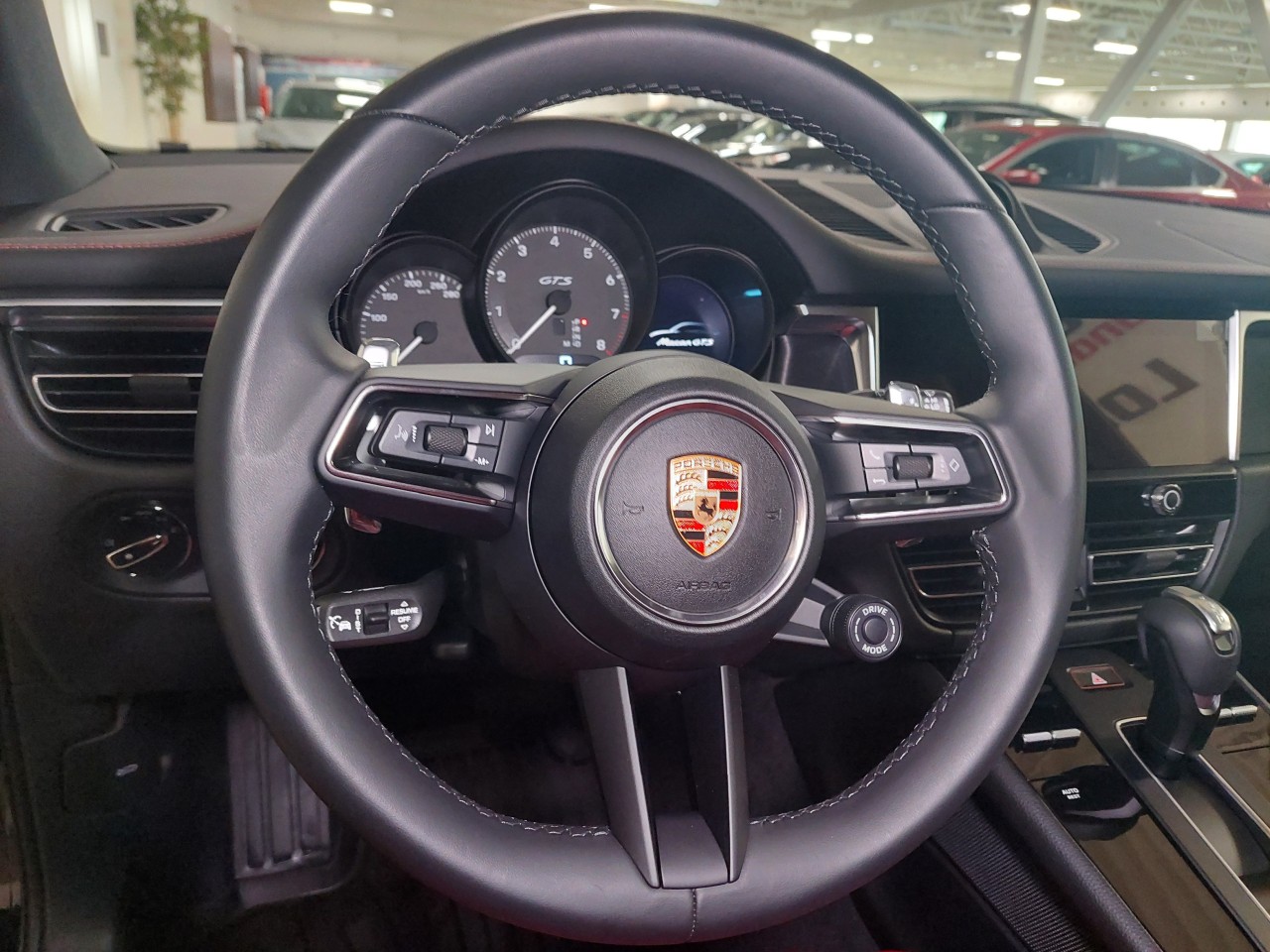 2024 Porsche Macan GTS Main Image