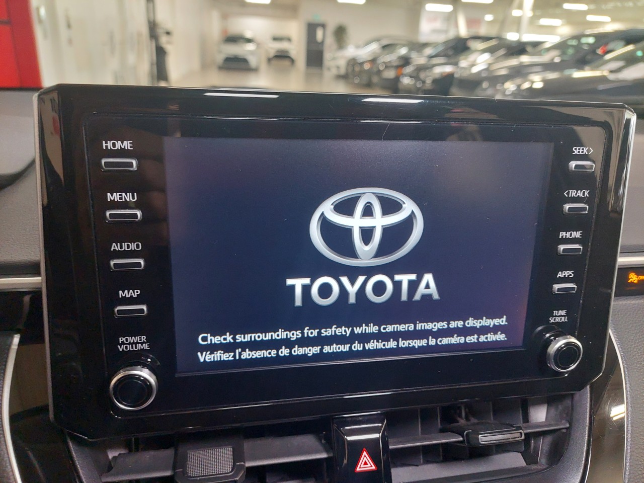 2021 Toyota Corolla LE Main Image