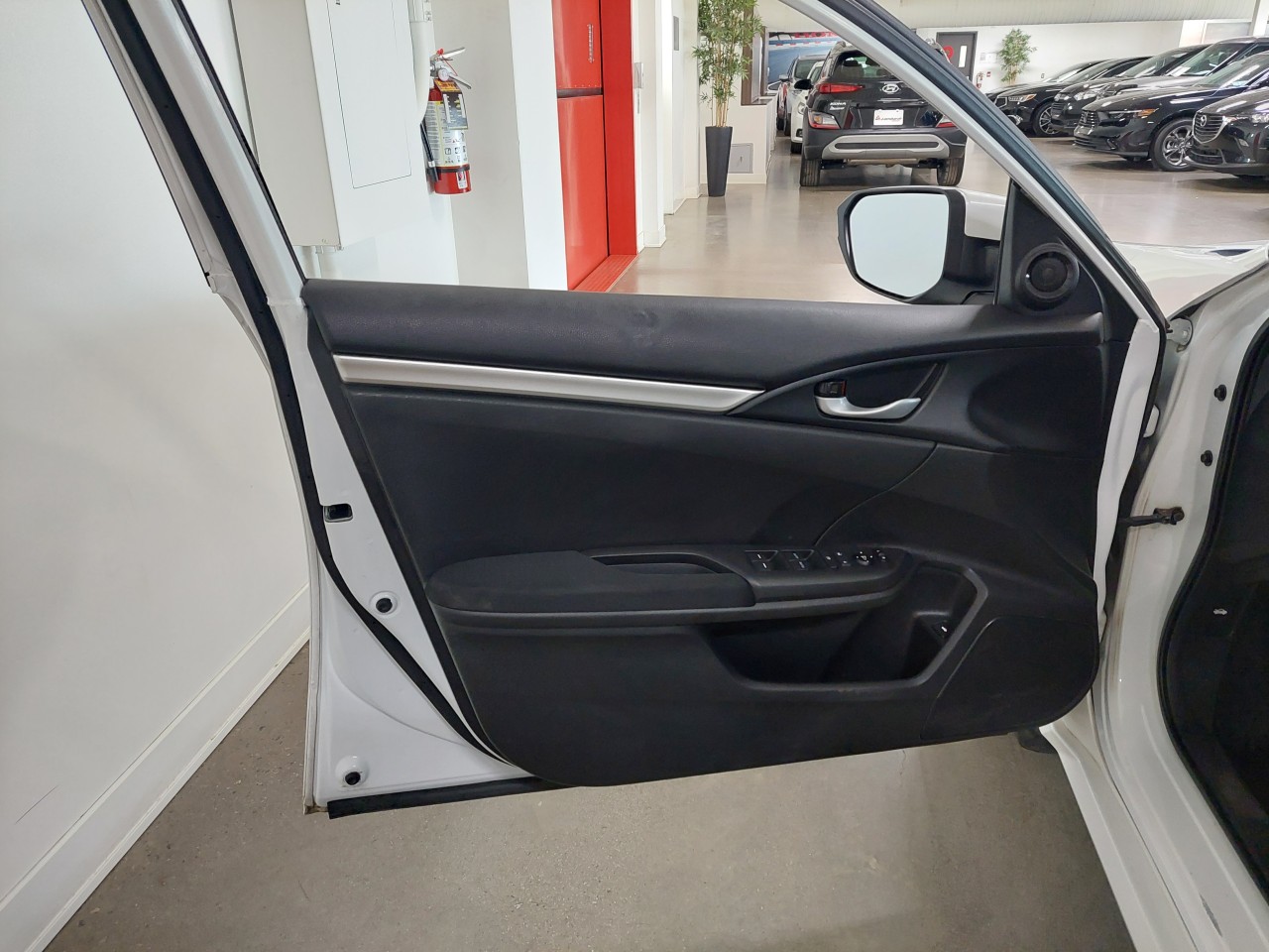 2020 Honda Civic LX Main Image