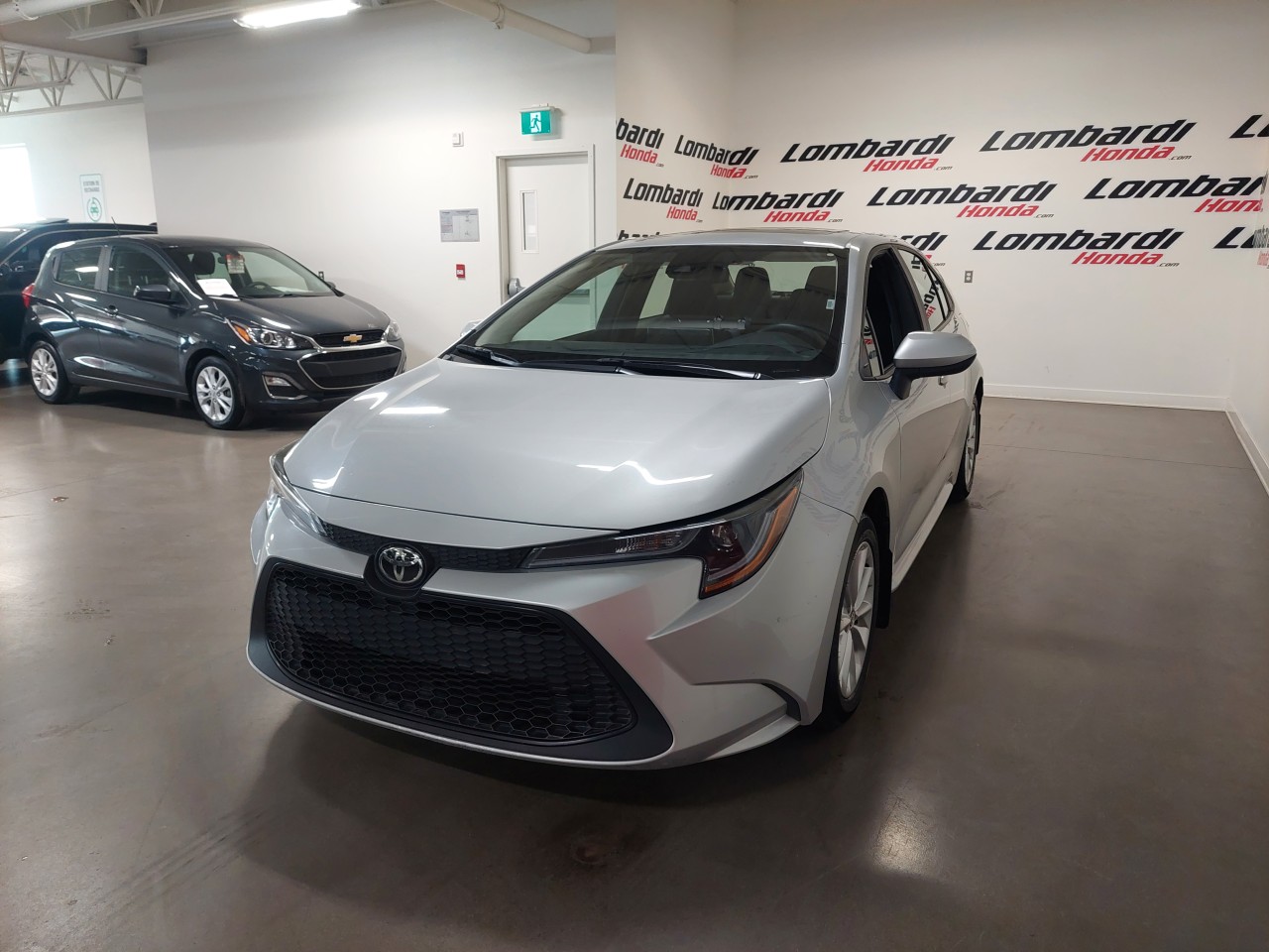 2021 Toyota Corolla LE Image principale
