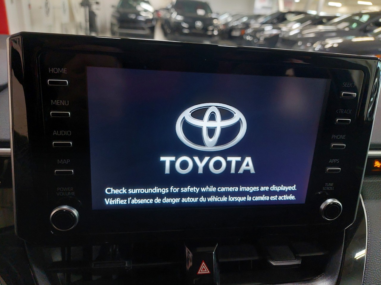 2021 Toyota Corolla LE Main Image