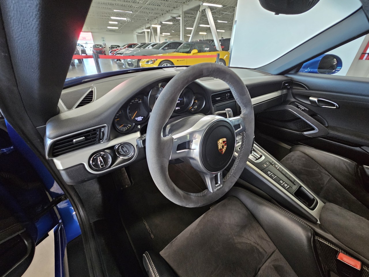 2015 Porsche 911 GT3 Main Image
