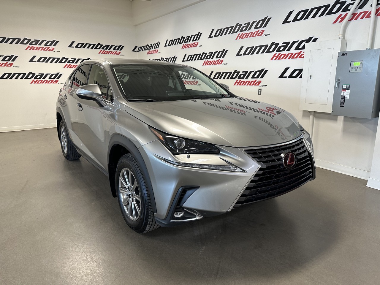 Lexus 2020 NX300 NX 300