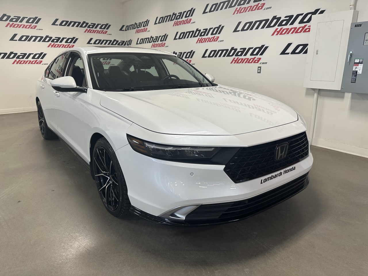 Honda 2023 Accord Touring