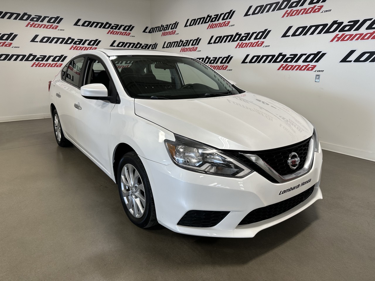 Nissan 2018 Sentra SV