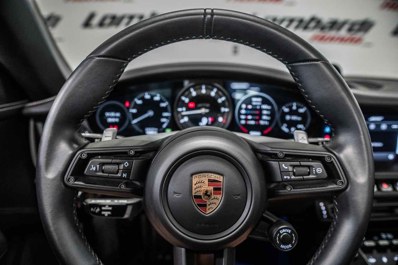 2022 Porsche 911 Targa 4 GTS Main Image