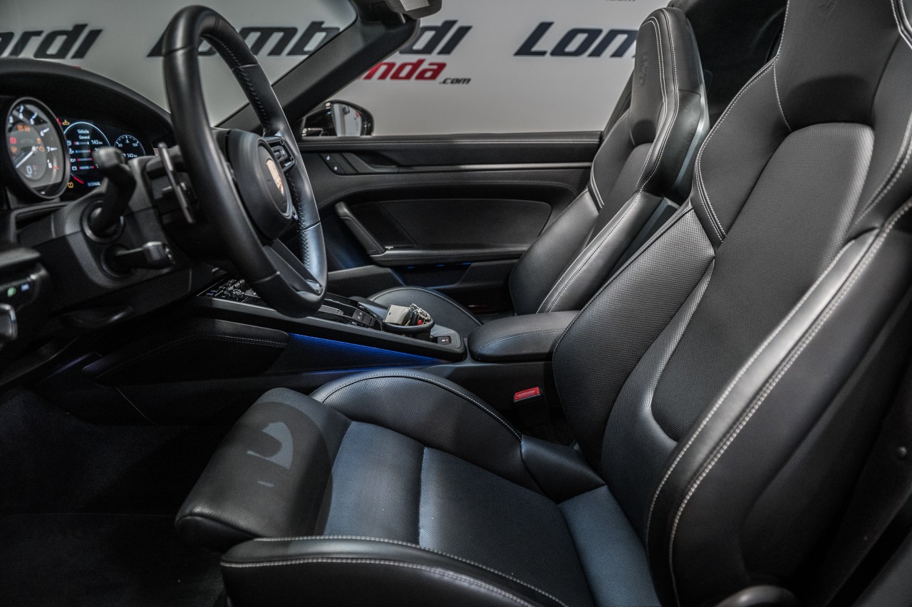 2022 Porsche 911 Targa 4 GTS Main Image