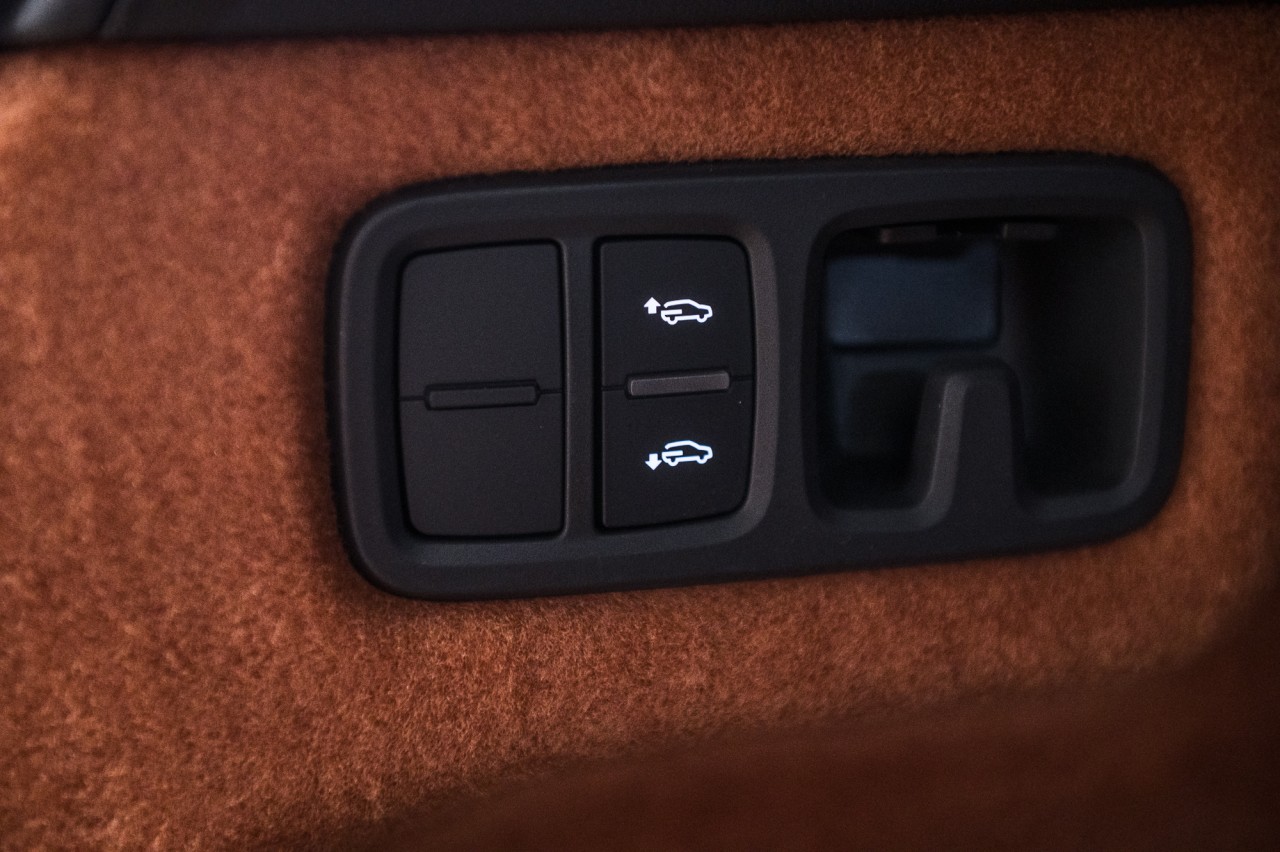 2019 Lamborghini Urus  Main Image