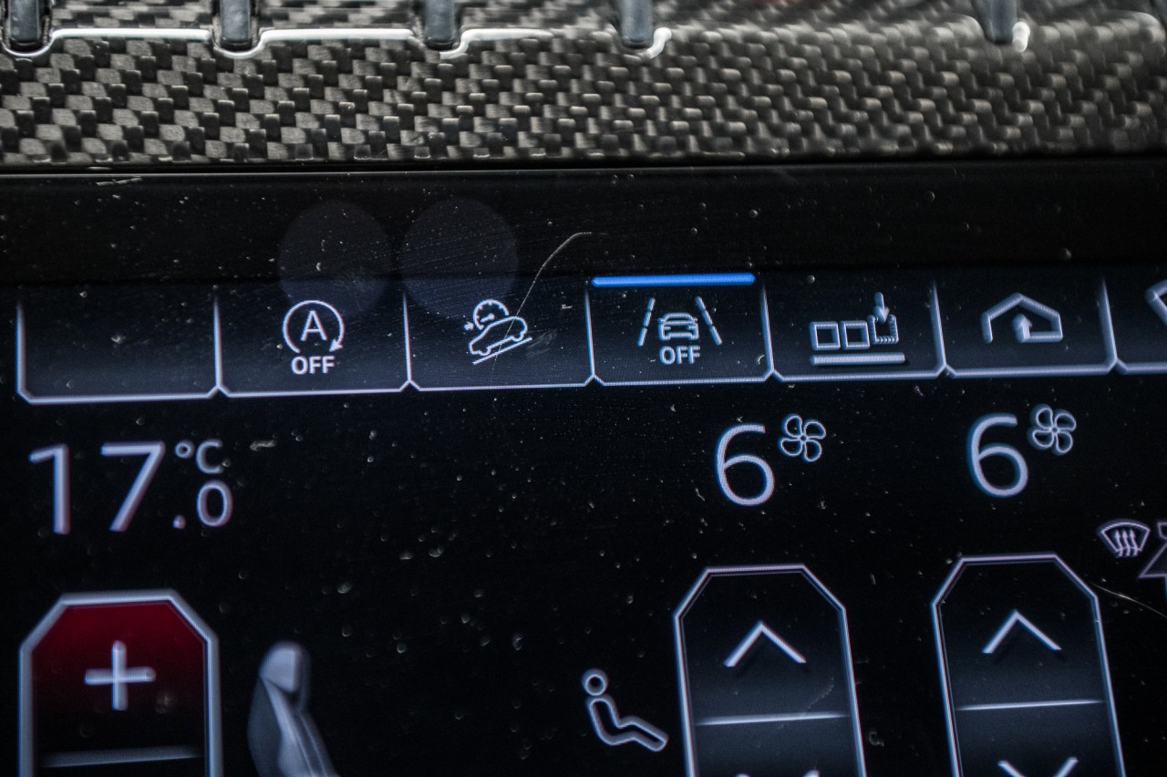 2019 Lamborghini Urus  Main Image