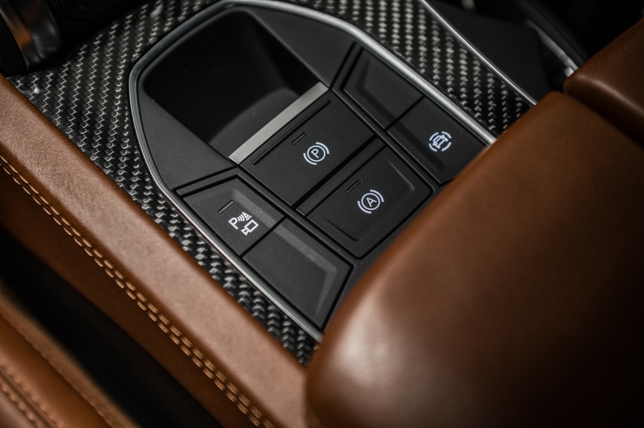 2019 Lamborghini Urus  Main Image