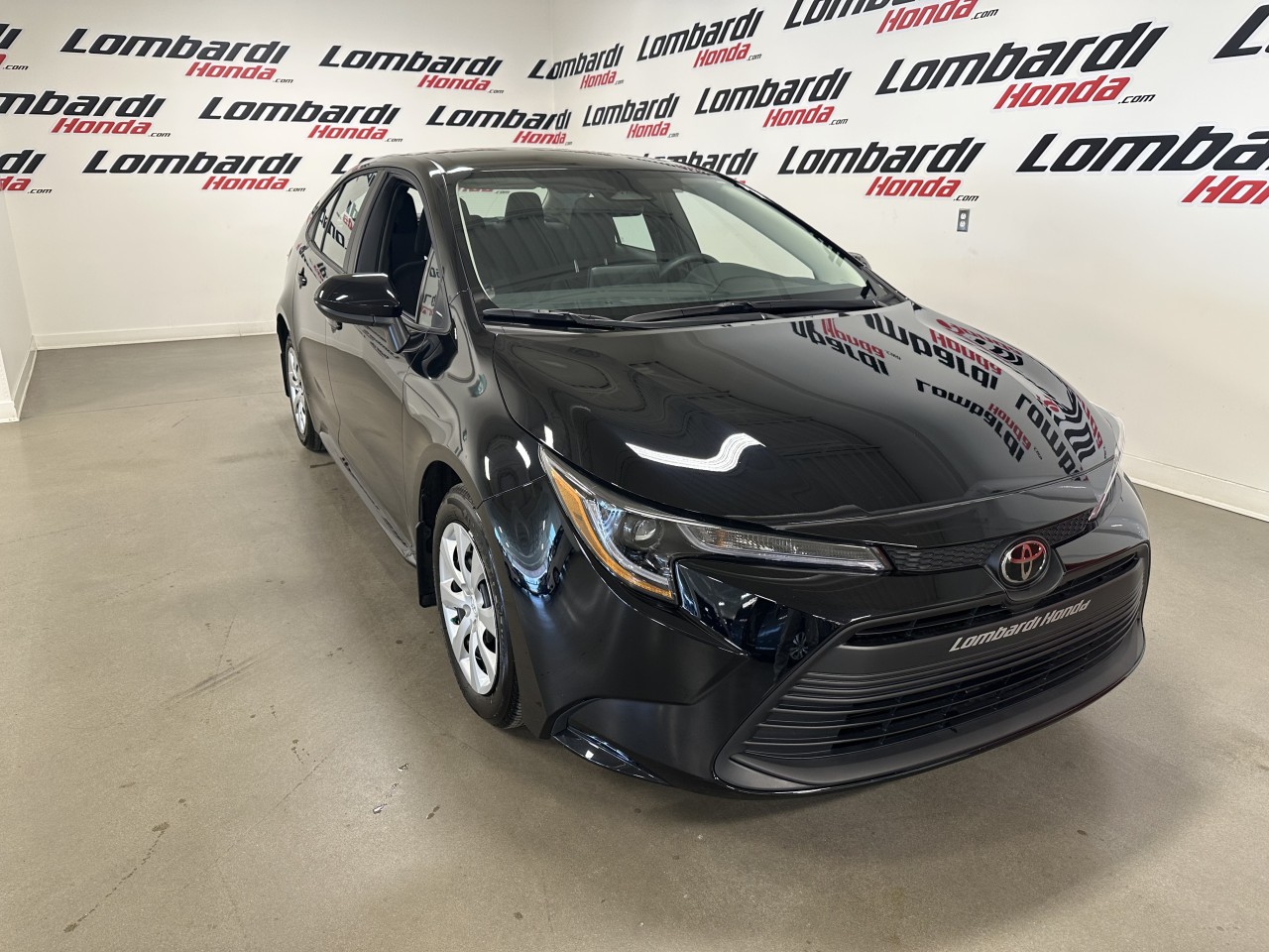 Toyota 2024 Corolla LE
