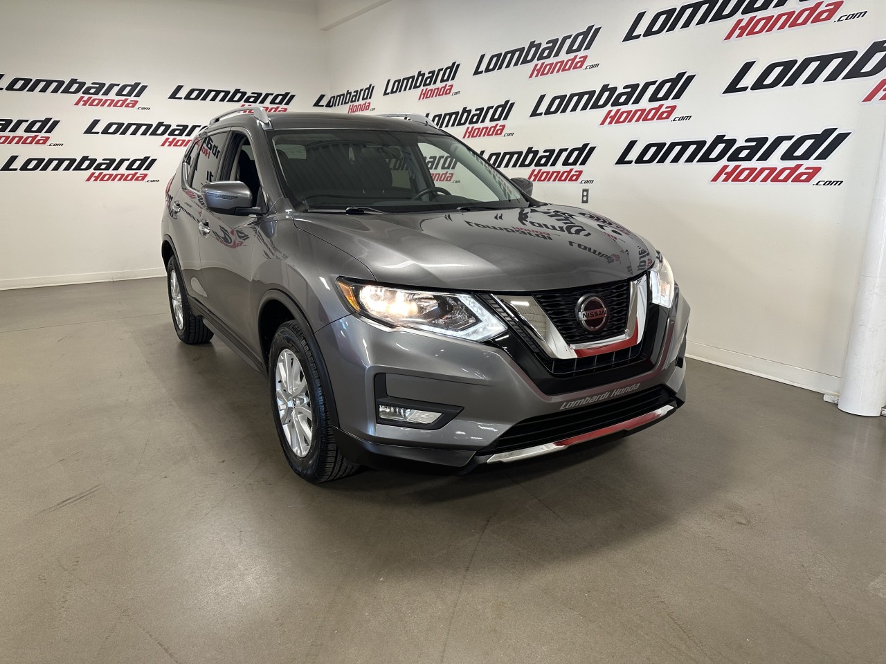 Nissan 2018 Rogue SV