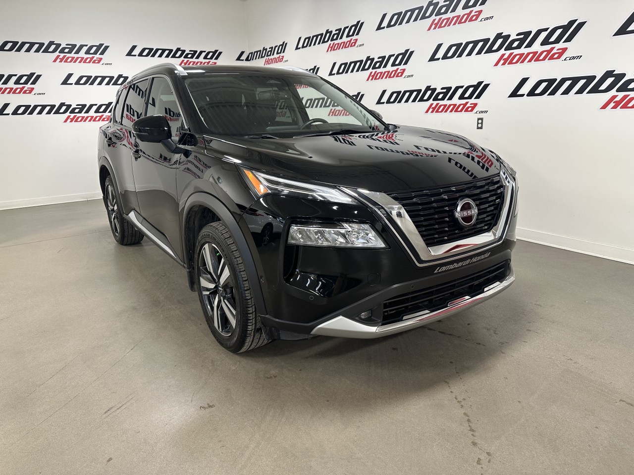 Nissan 2022 Rogue Platinum