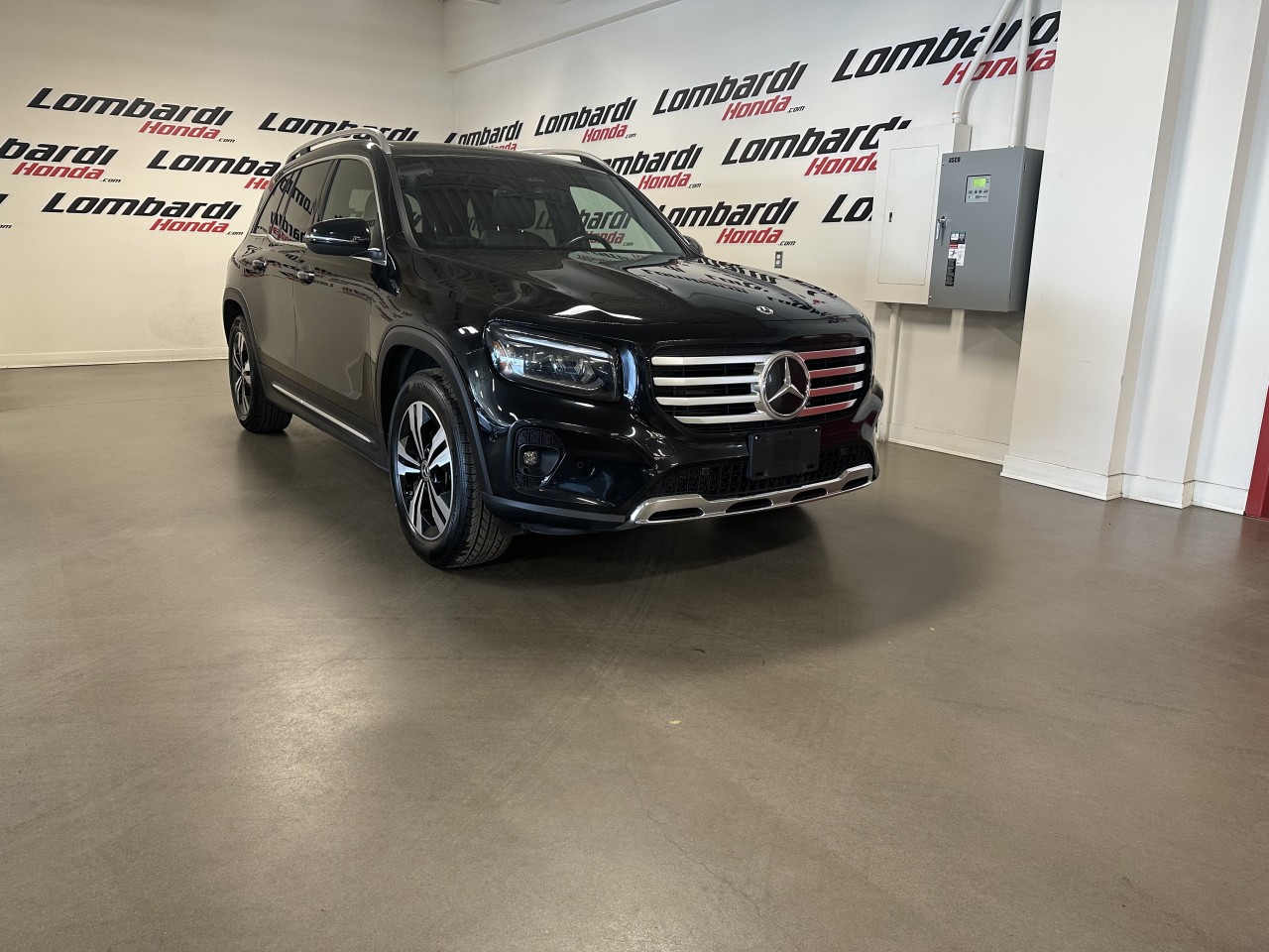 Mercedes-Benz 2024 GLB GLB 250