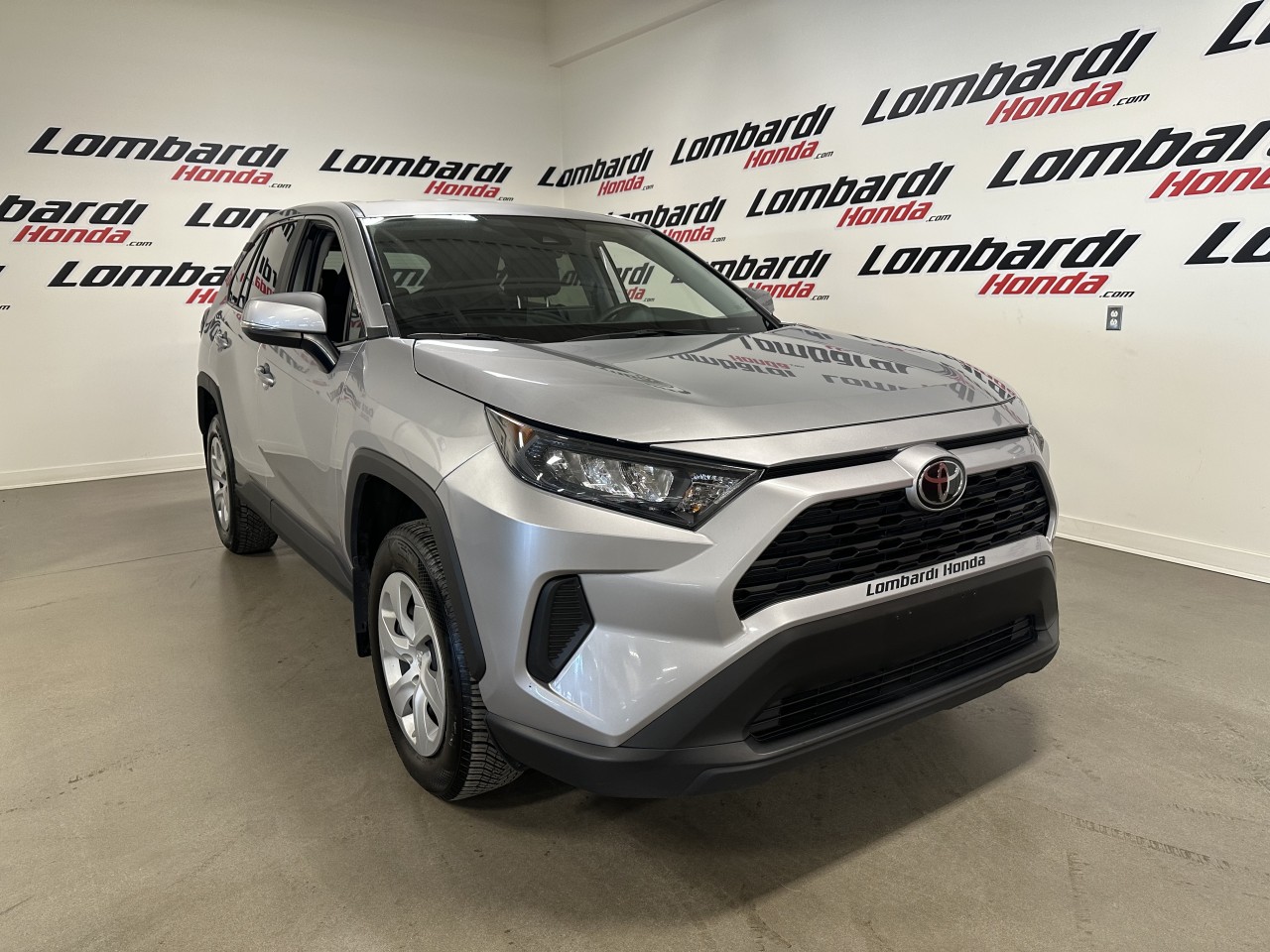 Toyota 2024 RAV4 LE